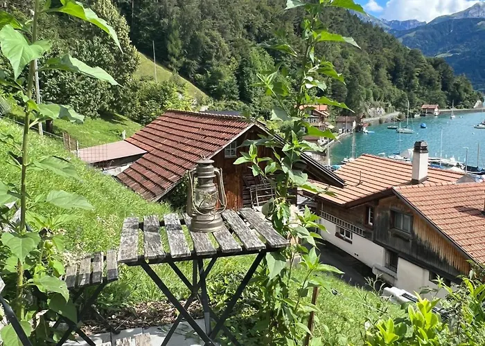 Bijou Loft - Charming Loft On Lake Thun Near Interlaken